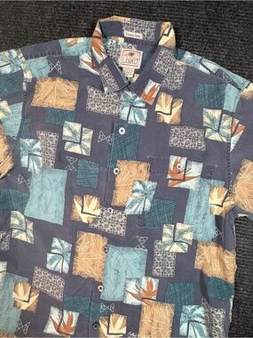 Men’s LUAU Short-Sleeve Button-Up Hawaiian Shirt in Teal & Tan & Navy
